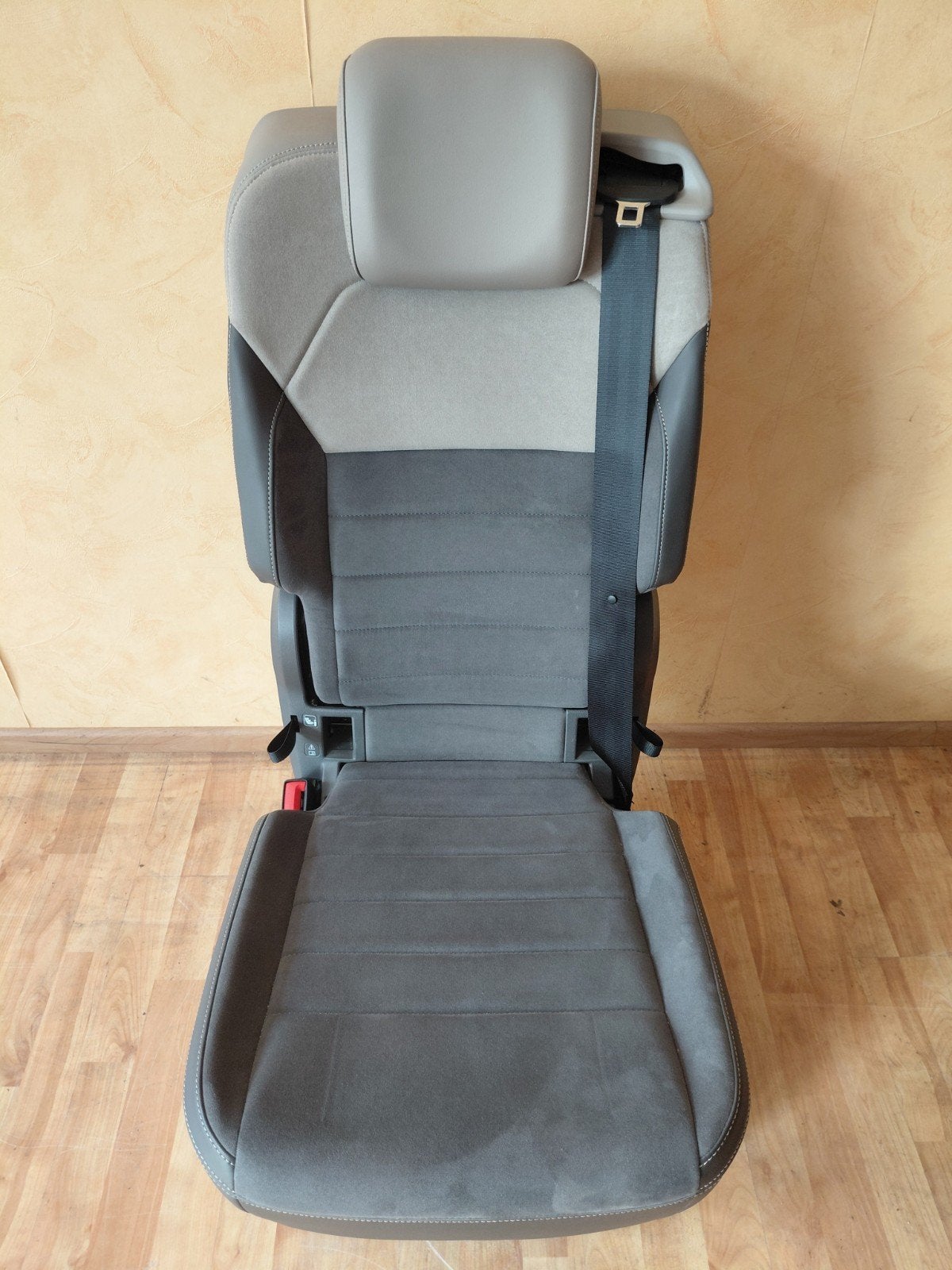 VW Transporter Stoel T7 Multivan Alcantara nw staat, Ophalen of Verzenden, Nieuw, Volkswagen