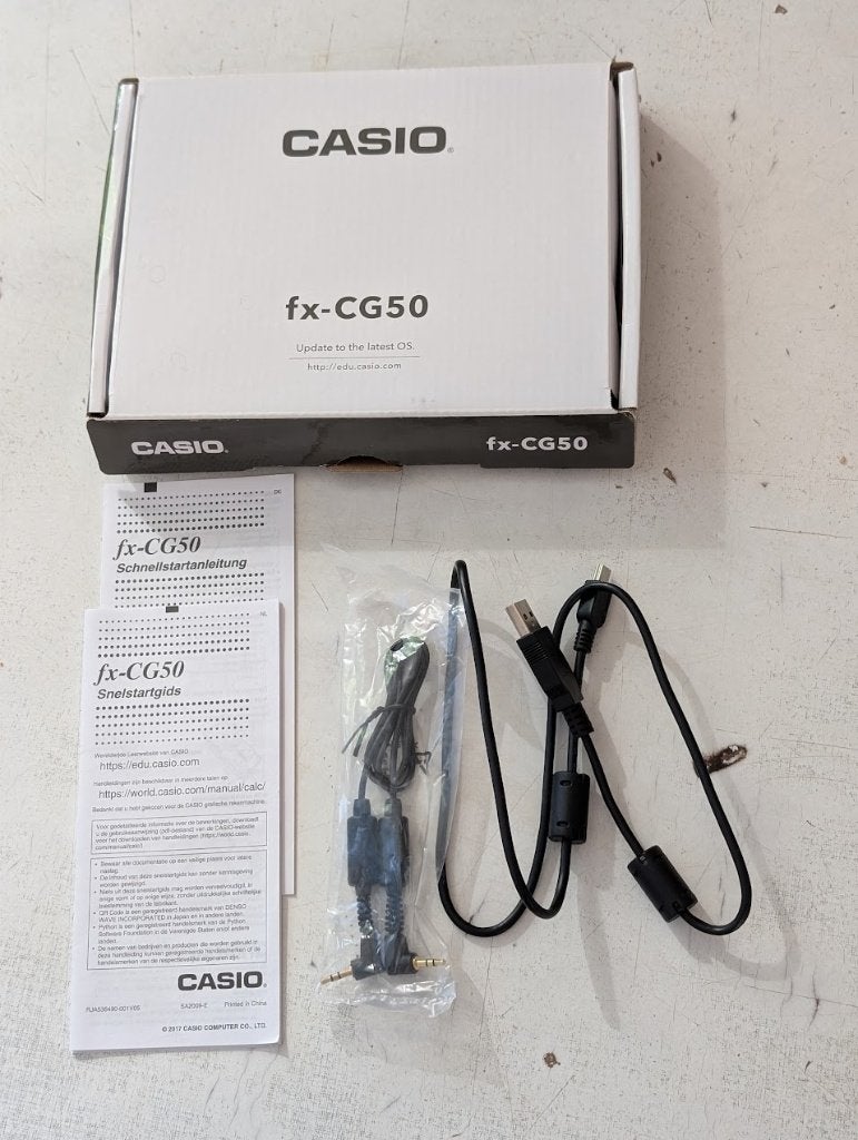 kabeltjes + gebr.aanwijz. rekenmachine Casio fx-CG50, Ophalen of Verzenden, Grafische rekenmachine, Zo goed als nieuw