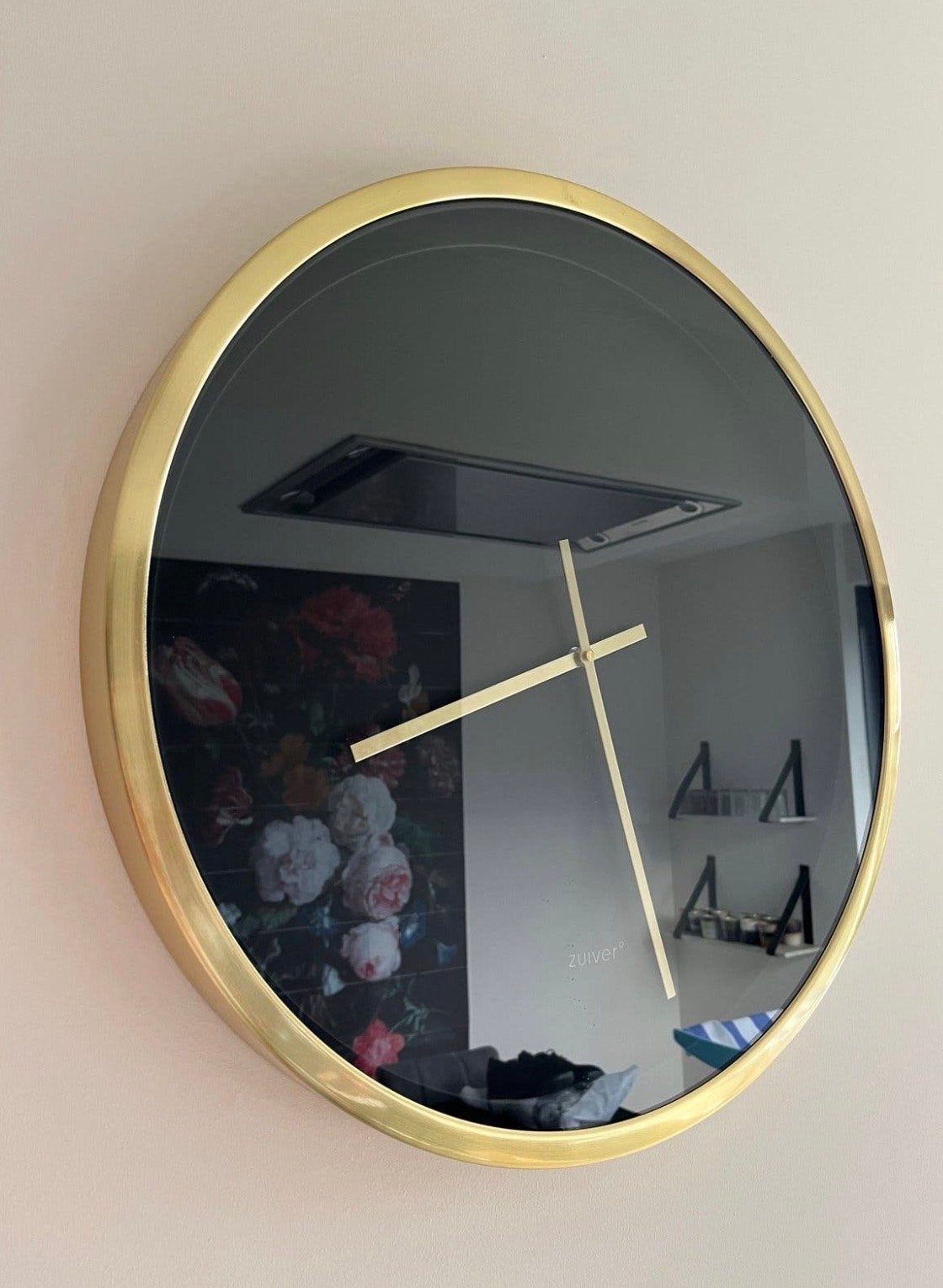 Grote gouden chic rond Zuiver wandklok zwarte inleg, 61 cm, Huis en Inrichting, Goud, Wandklok, Analoog, Werkt op batterijen