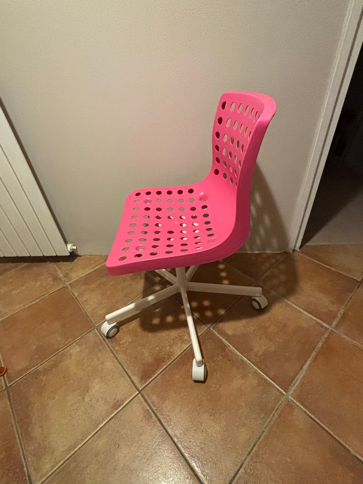 IKEA Sporren Bureaustoel - Roze, Ophalen, Zo goed als nieuw, Roze, Bureaustoel