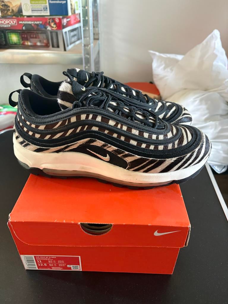 Nike Air Max 97 Golf Zebra - Maat 45, Kleding | Heren, Ophalen of Verzenden, Zo goed als nieuw, Zwart, Sneakers of Gympen