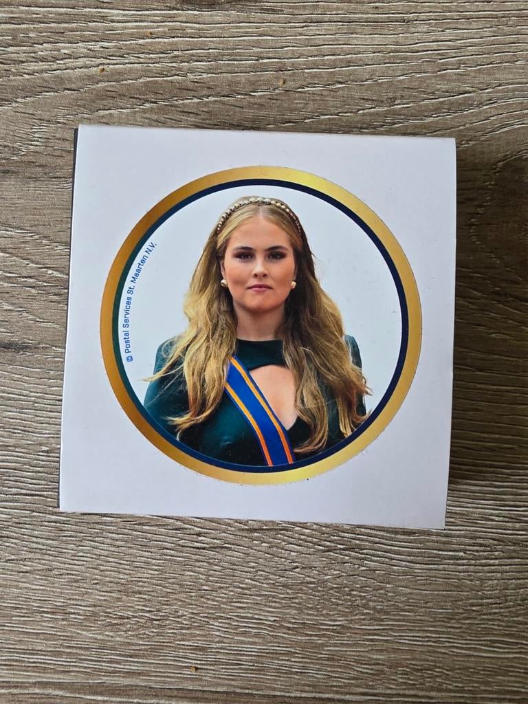 Gouden postzegel Amalia - Koninkrijk der Nederlanden, Postzegels en Munten, Ophalen of Verzenden, Na 1940, Postfris
