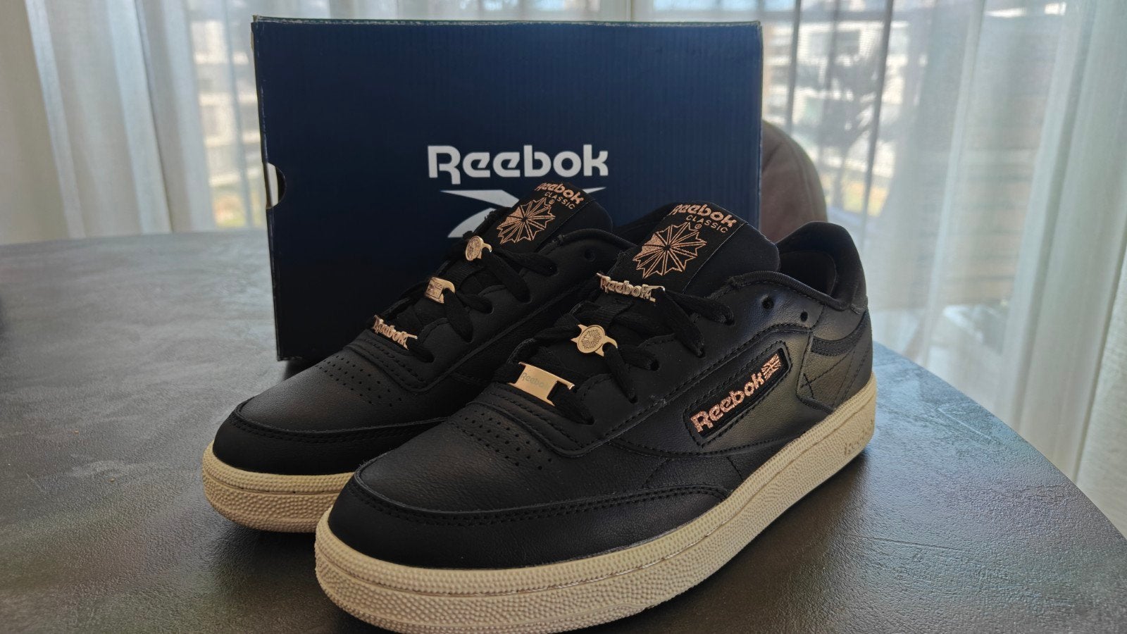 Reebok Classic Club C 85 Sneakers Zwart/Roségoud, Zwart, Nieuw, Ophalen of Verzenden, Sneakers of Gympen
