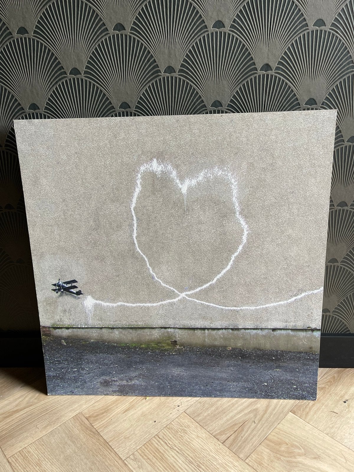 Banksy art print op houten frame - 50x50 cm, Antiek en Kunst, Kunst | Schilderijen | Modern, Ophalen, Print, Op houten frame, Hout
