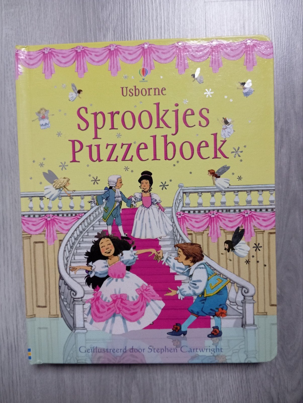 Usborne Sprookjes Puzzelboek - Met Roodkapje en meer!, Boeken, Sprookjes en Fabels, Ophalen of Verzenden