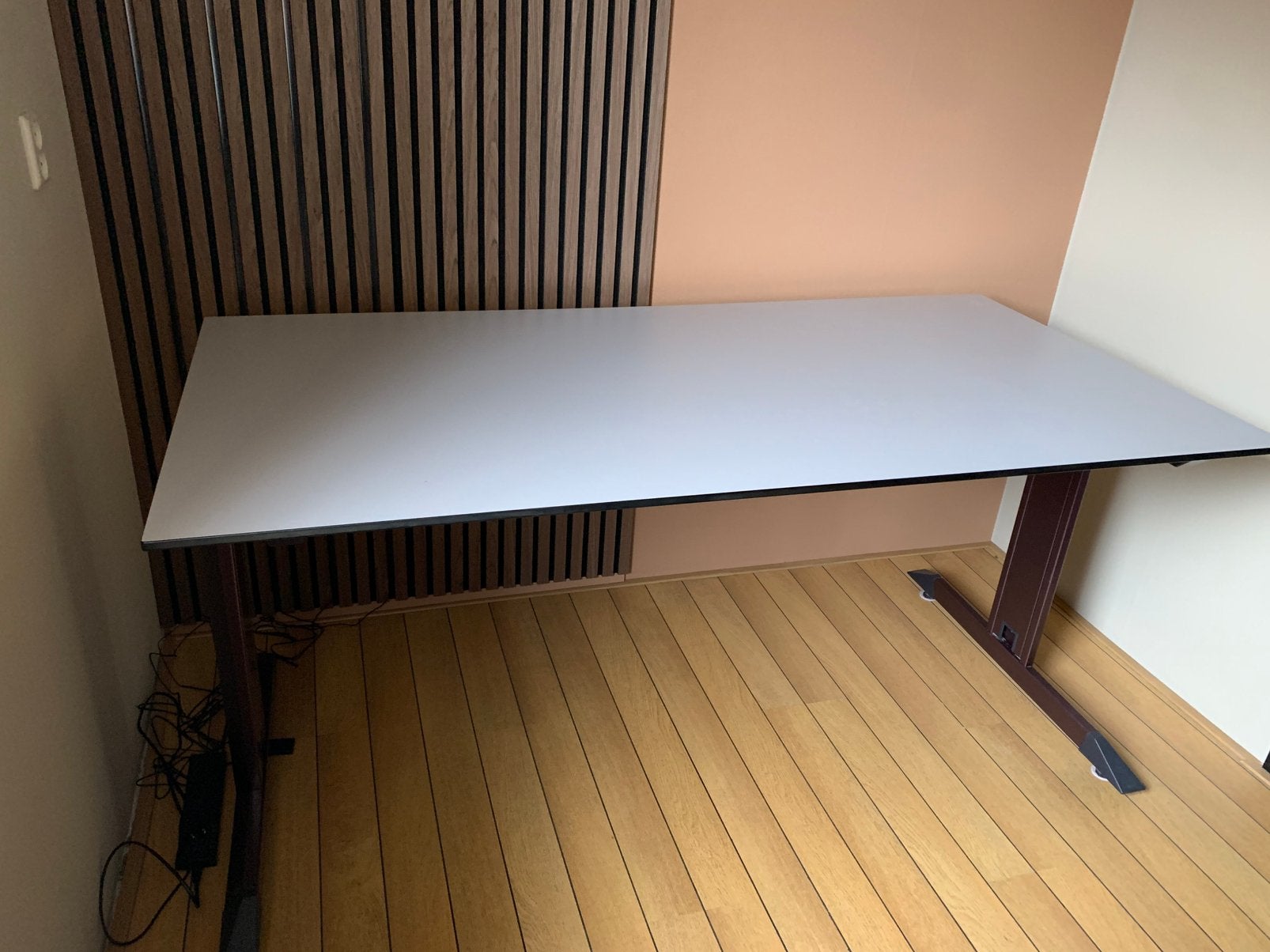 Mooi bureau en lade blok, Ophalen, Zo goed als nieuw