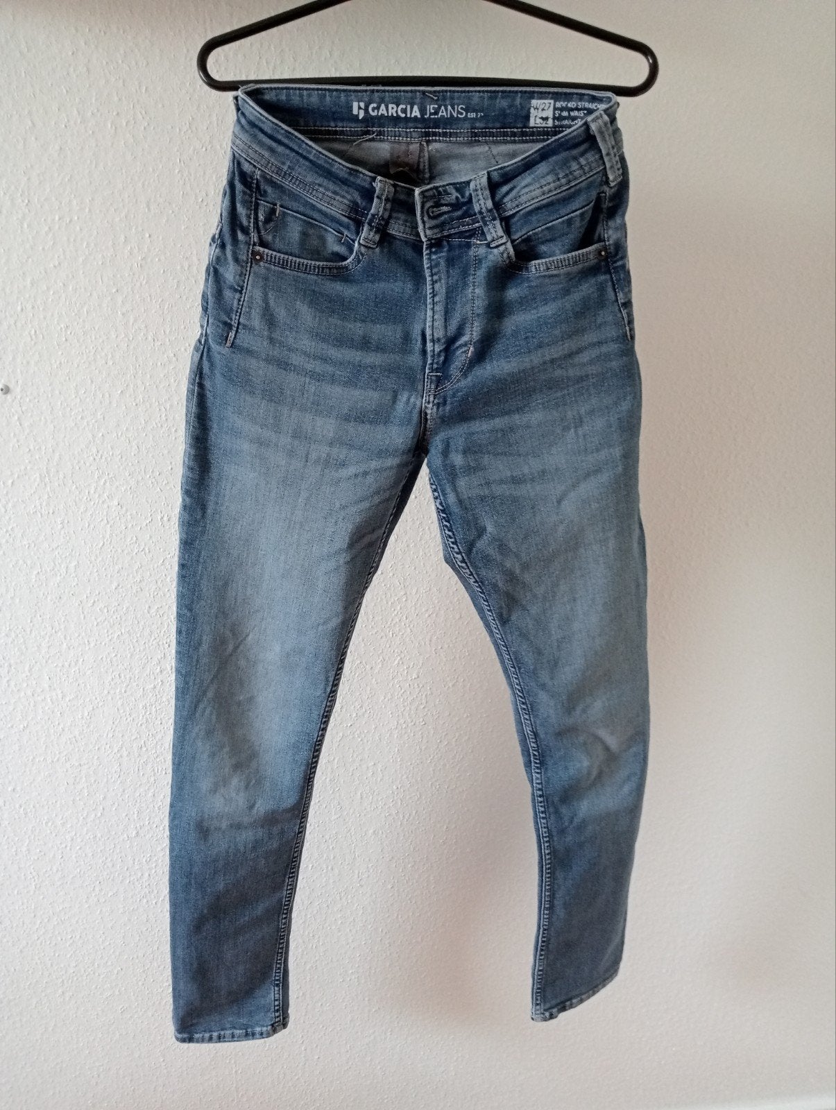 Garcia Jeans spijkerbroek W27 L32 Rocko Straightfit, Blauw, Ophalen of Verzenden, Zo goed als nieuw, W27 (confectie 34) of kleiner