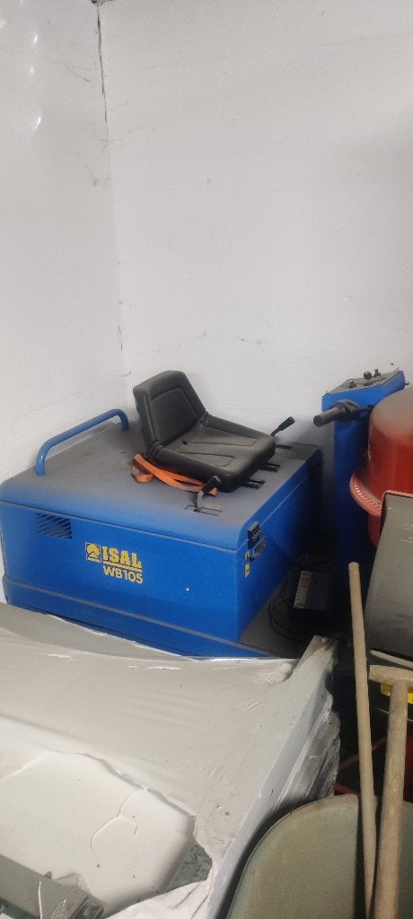 Veegmachine ISAL WB 105, Doe-het-zelf en Verbouw, Reinigingsmachines, Gebruikt, Overige typen, Ophalen