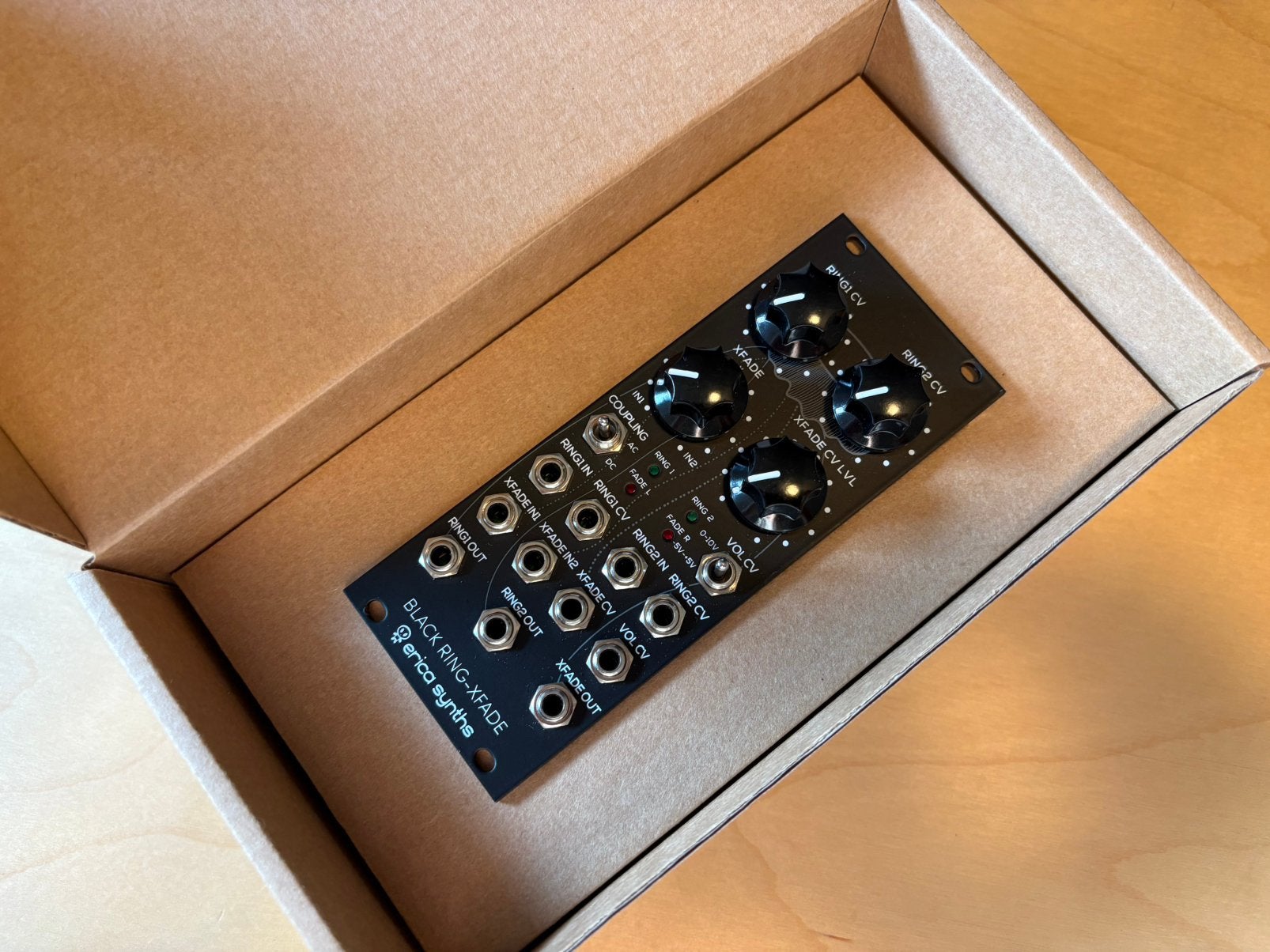 Erica Synths Black Ring X-fade eurorack synthesizer, Muziek en Instrumenten, Synthesizers, Ophalen of Verzenden, Zo goed als nieuw