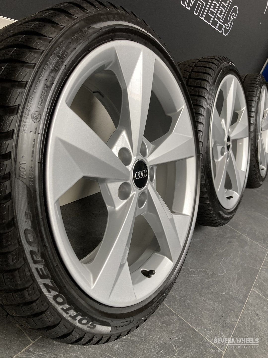 18” originele Audi A3 8P 8V 8Y velgen + winterbanden 5x112, Auto-onderdelen, Banden en Velgen, 18 inch, Gebruikt, -, -