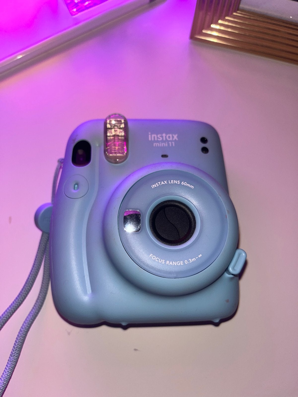 Instax Mini 11 Instant Camera - Lichtblauw, Ingebouwde flitser, Verzenden, Instant camera, Zo goed als nieuw