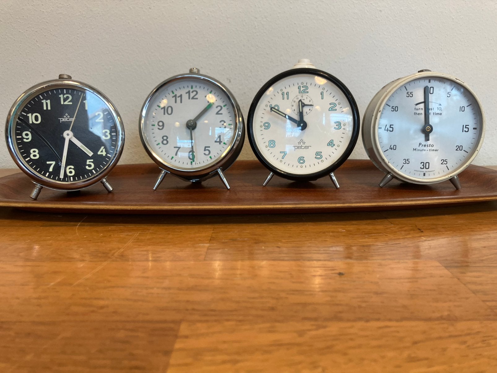 4 oude wekkers. Jaren 60/70, Ophalen of Verzenden, Staal, Overige merken