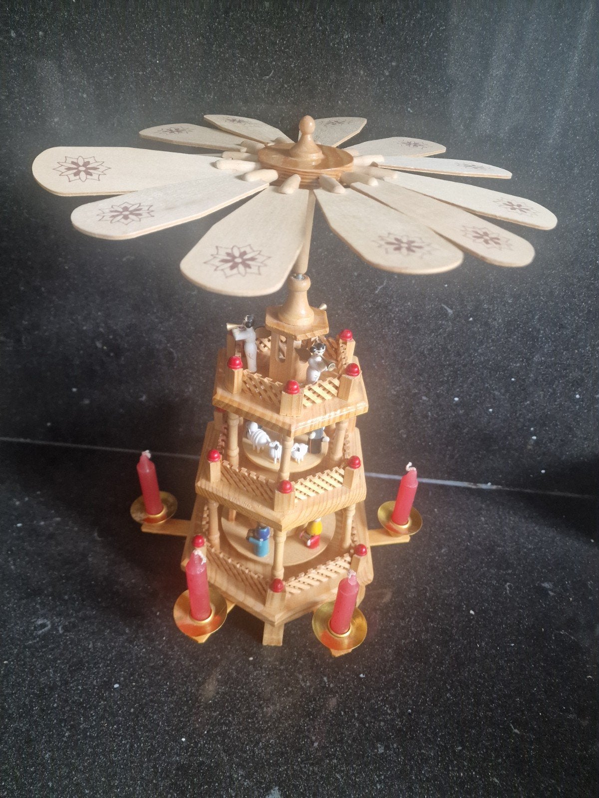 Kerstpiramide, Ophalen of Verzenden