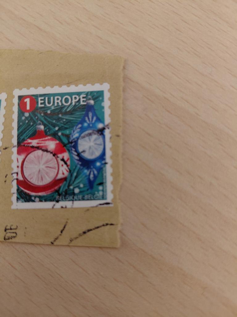 2021 Belgie kerstzegel kerstballen, Verzenden, Gestempeld