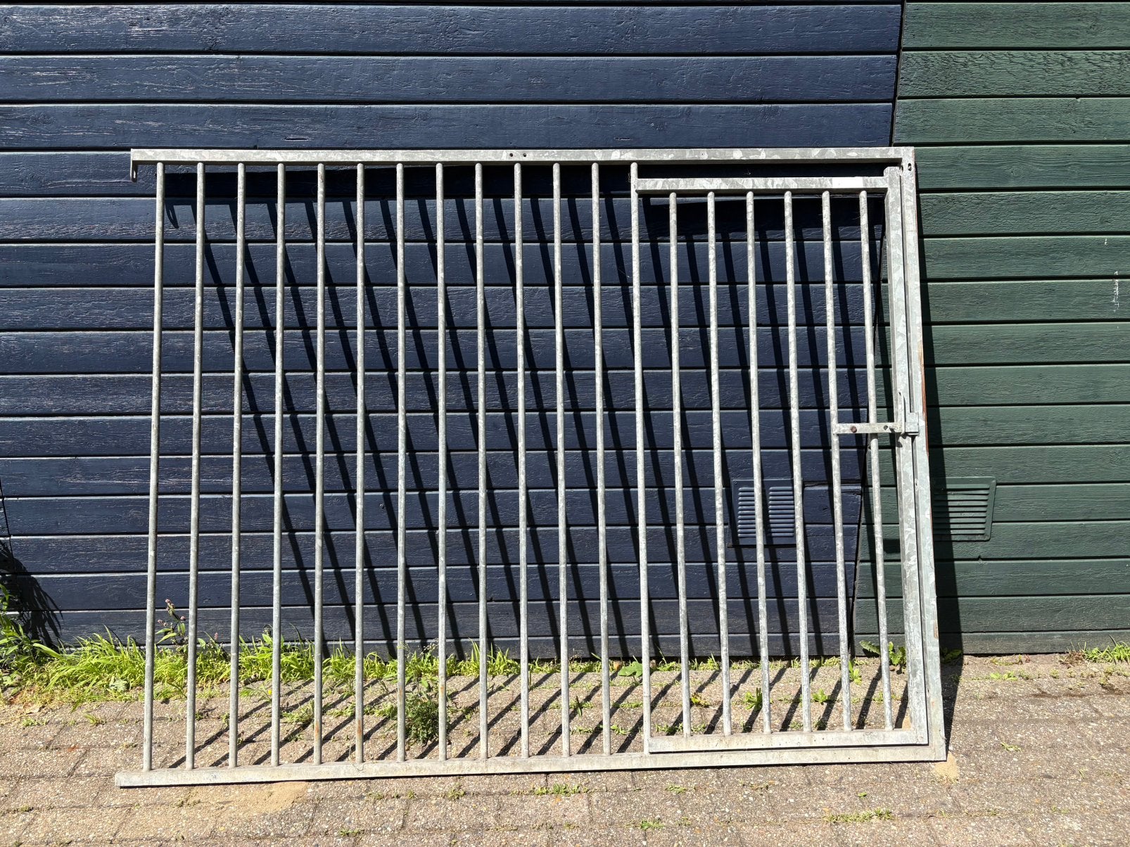 Hekwerk met deur voor buiten verblijf, Dieren en Toebehoren, Hondenhokken, Ophalen, 100 cm of meer, Hondenhok, 110 cm of meer