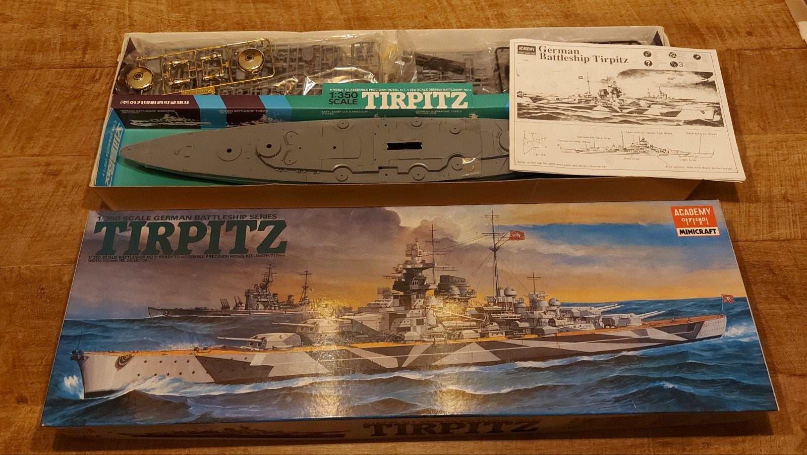 Vintage modelbouw battleship Tirpitz Academy minicraft 1414, Hobby en Vrije tijd, Ophalen of Verzenden, Nieuw, 1:50 tot 1:200