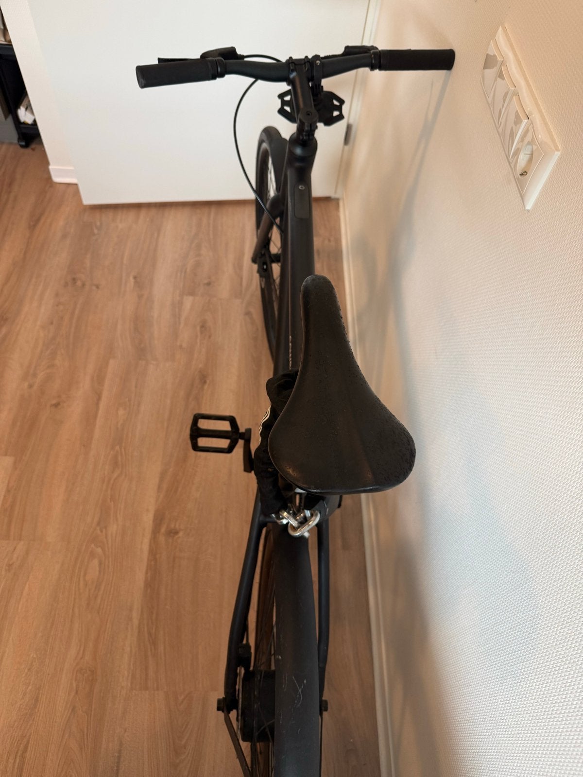 Cowboy 3 E-bike - Zwart - Zo goed als nieuw, Fietsen en Brommers, Elektrische fietsen, Ophalen of Verzenden, Zo goed als nieuw