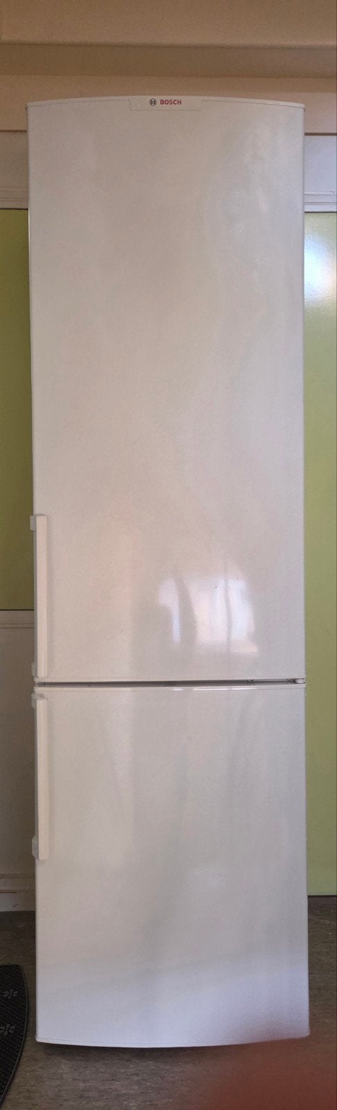 Bosch Koelvriescombinatie KGV39X00 Energieklasse A, Witgoed en Apparatuur, Koelkasten en IJskasten, Ophalen, Gebruikt, 200 liter of meer