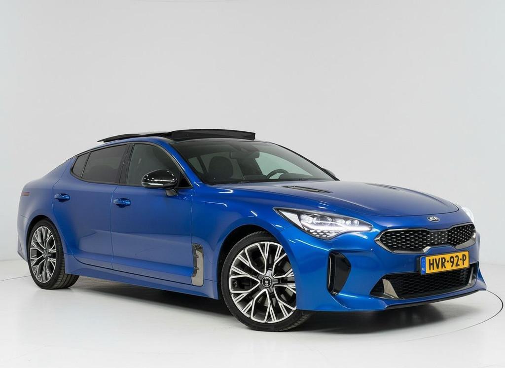 Kia Stinger GT-Line 2WD - Pano - Leder - Adaptive - Trekhaak, Automaat, Achterwielaandrijving, Gebruikt, Zwart