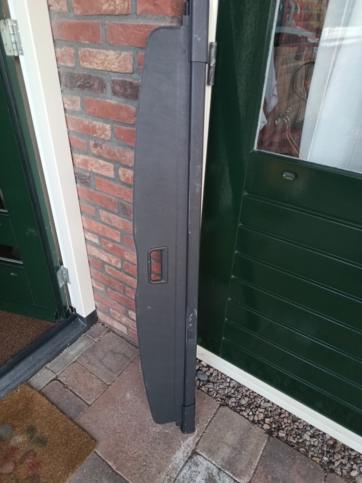 Hoedenplank voor Touran vw . Oprolbaar, Ophalen