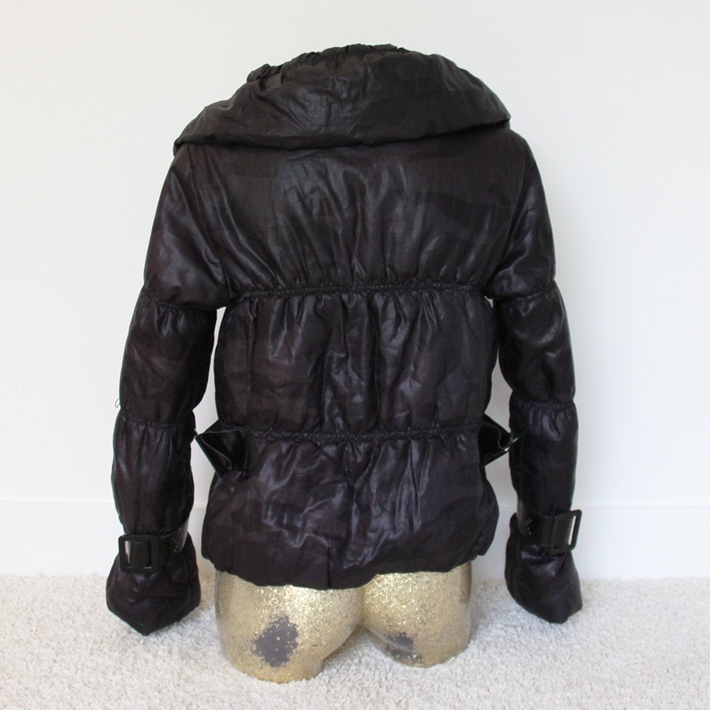 Mooie Charfen Jas (M) € 25,-, Kleding | Dames, Maat 38/40 (M), Zwart, Ophalen of Verzenden, Zo goed als nieuw