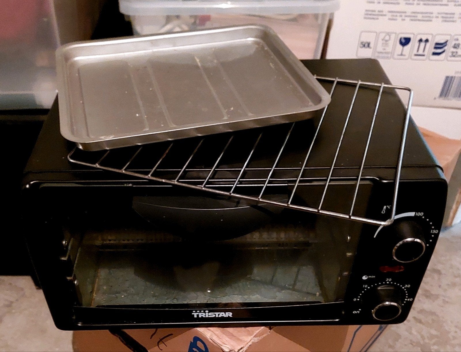 Camping oven Tristar, Ophalen, Zo goed als nieuw