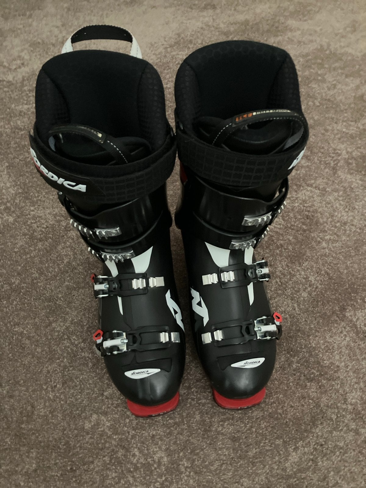 Nordica ski schoenen - Zo goed als nieuw, Schoenen, Ophalen of Verzenden, Zo goed als nieuw, Nordica