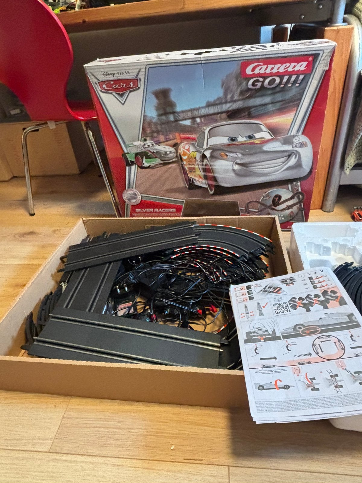 Carrera GO racebaan - 3 dozen!, Kinderen en Baby's, Speelgoed | Racebanen, Ophalen, Zo goed als nieuw, Elektrisch, Carrera
