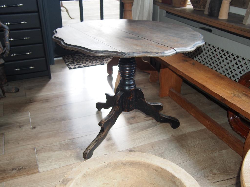 Oude Houten brocante  Bijzettafel, Ophalen