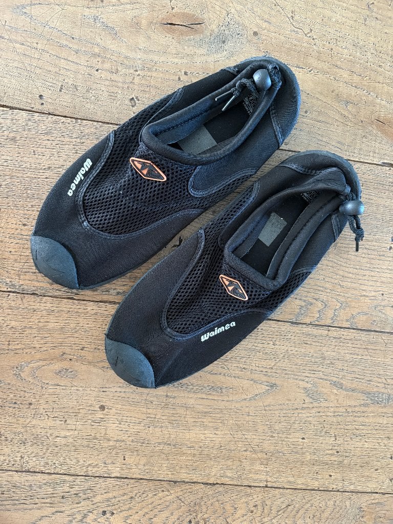 waterschoenen maat 44, Watersport en Boten, Zeil- of Surfschoenen, Heer, Zo goed als nieuw, Ophalen
