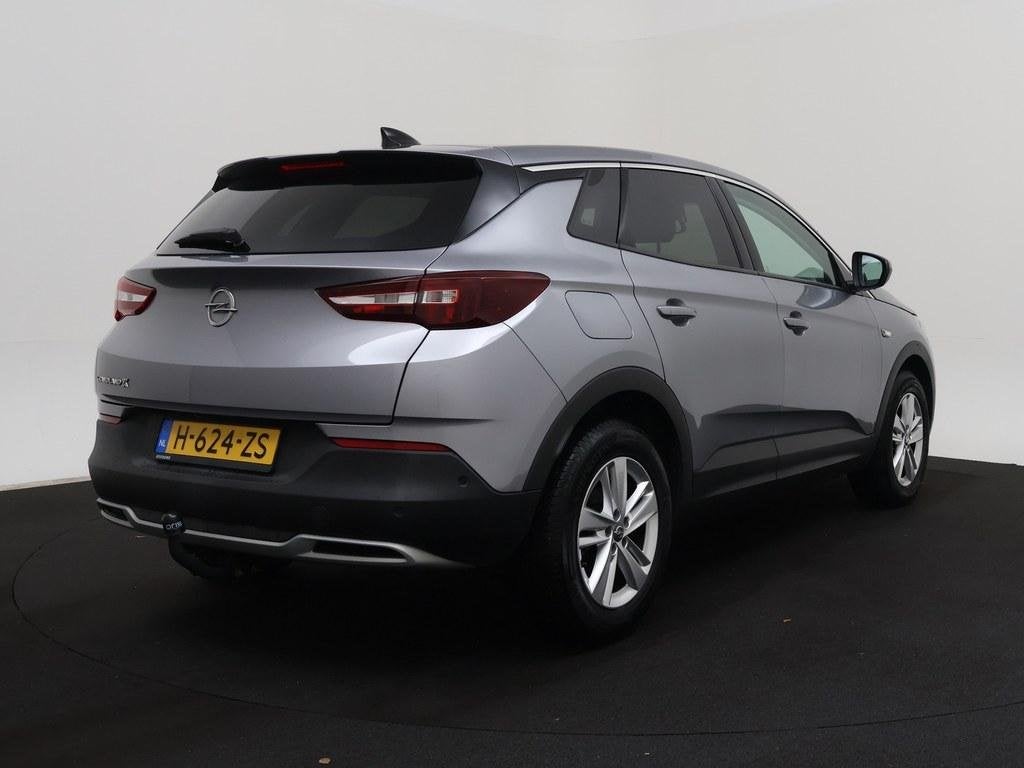 Opel Grandland X 1.2T 130PK Automaat Nav/Camera/Trekhaak/AGR, Auto's, 1199 cc, Leder en Stof, Origineel Nederlands, 3 cilinders