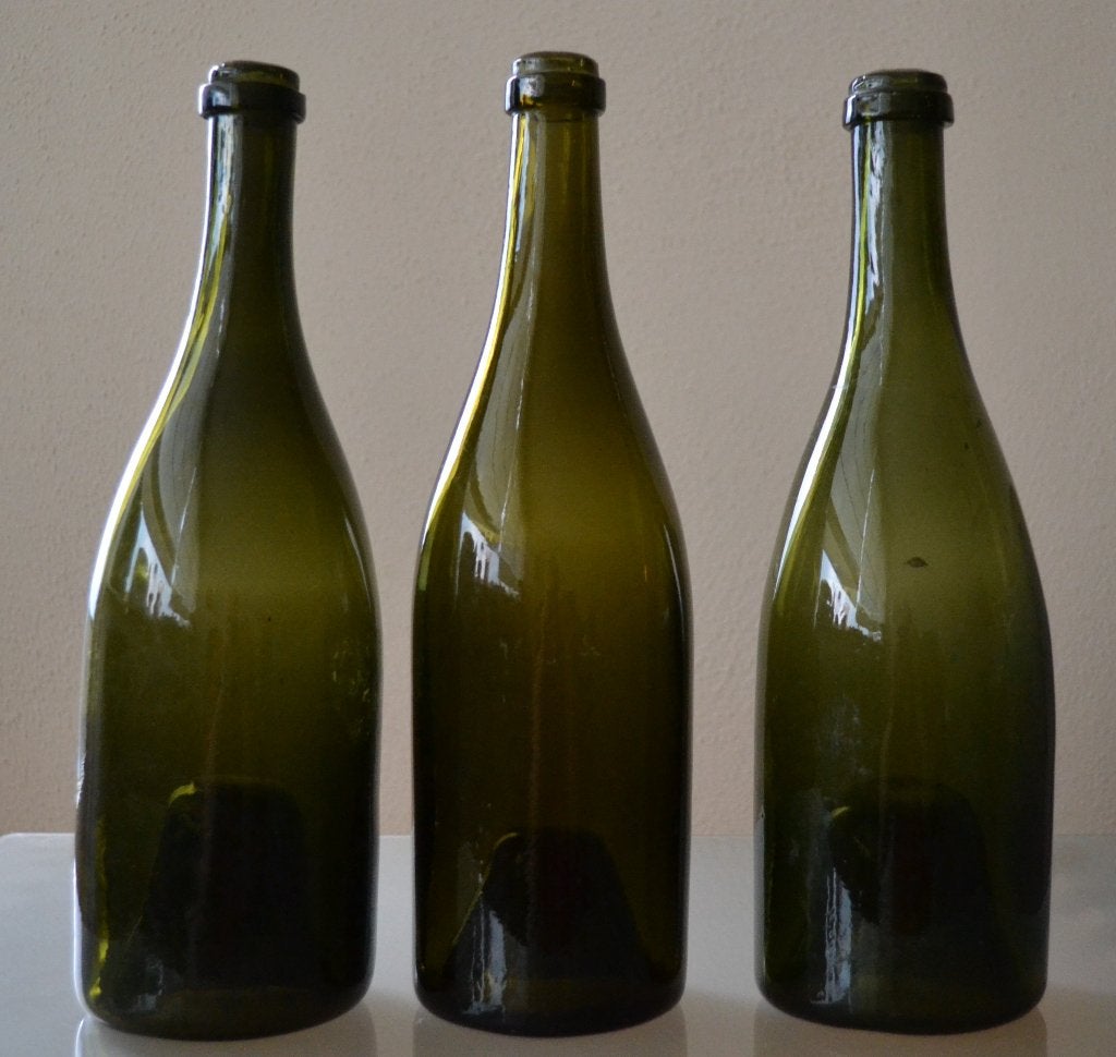 3 antieke franse wijnflessen mondgeblazen w26, Ophalen