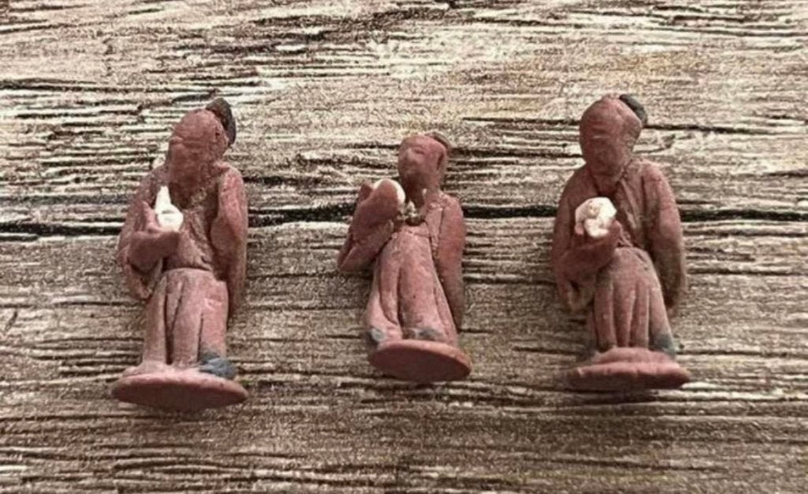 Bonsai Penjing klei figuren set van drie., Nieuw, Ophalen of Verzenden, Overige vormen, Aardewerk