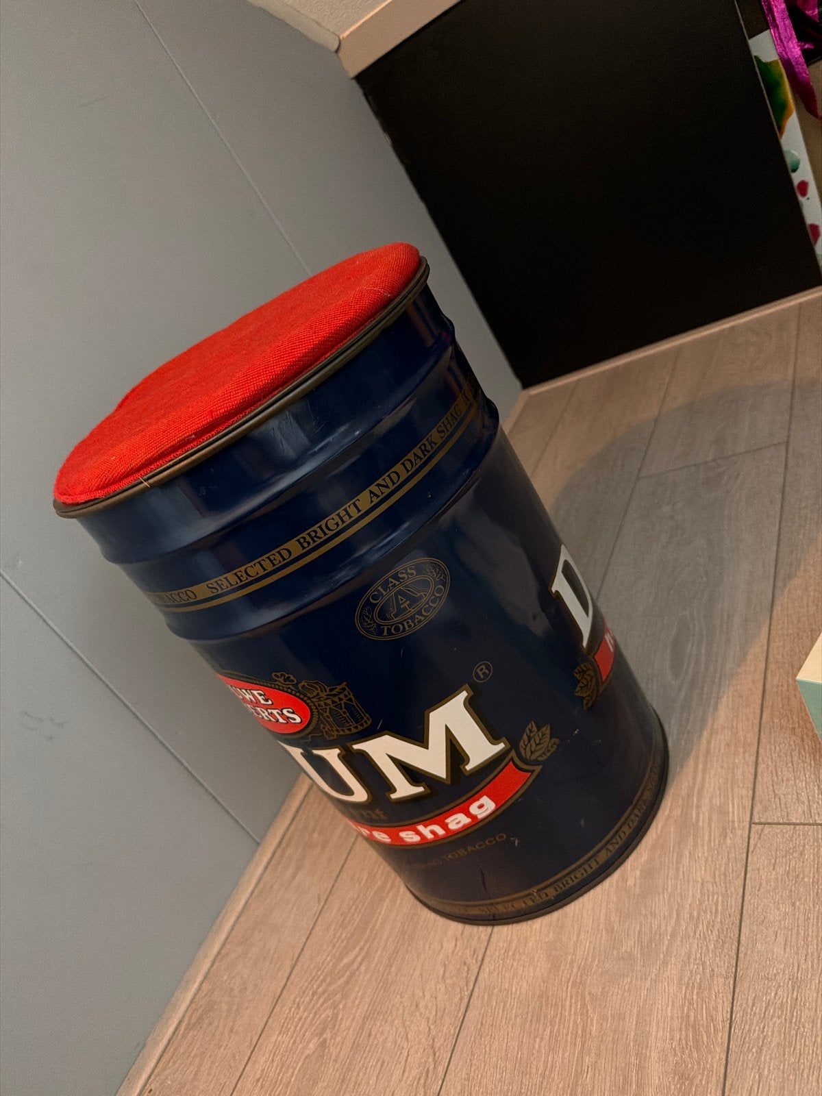 Douwe Egberts Drum reclameblik / krukje - 50 cm hoog, Verzamelen, Ophalen of Verzenden, Gebruikt, Overige, Douwe Egberts