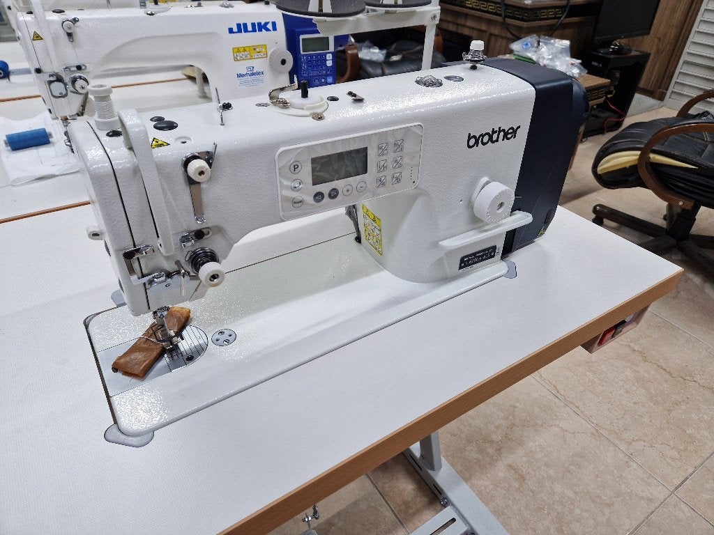 Brother S-6280A-815 Industriële Naaimachine Zware Materialen, Hobby en Vrije tijd, Ophalen, 1045AL, Info@merhaletex.com, Nieuw