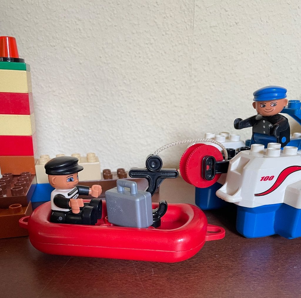 Duplo LEGO politieboot met gevangen boef, Kinderen en Baby's, Speelgoed | Duplo en Lego, Ophalen, Gebruikt, Duplo