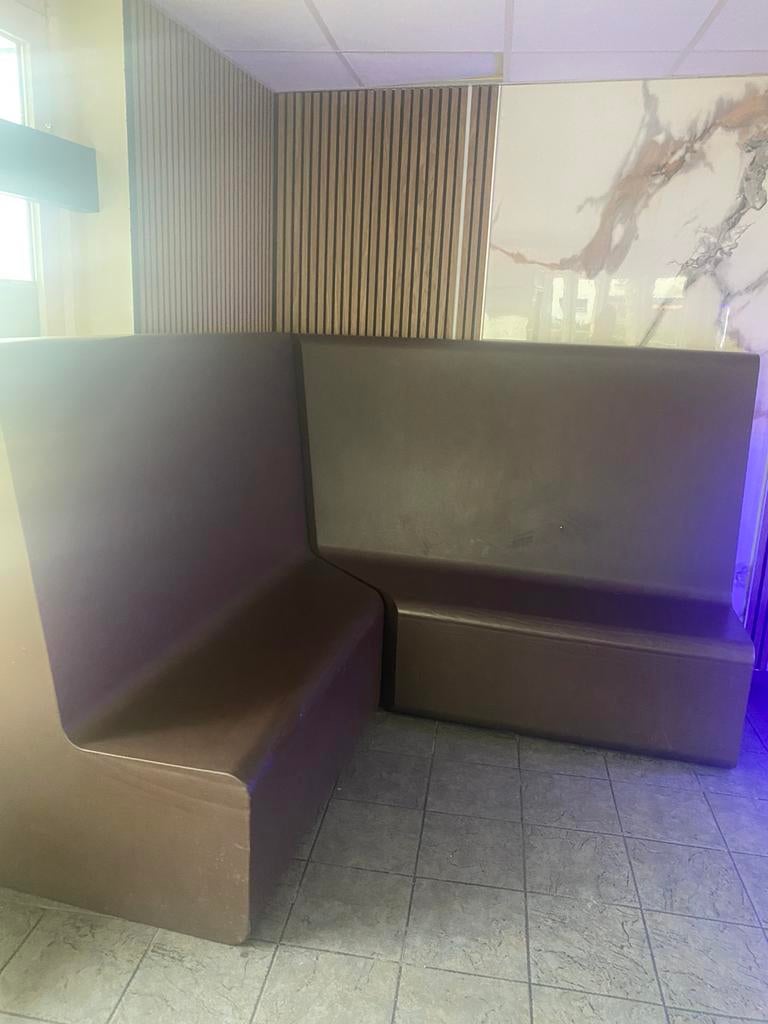 Horeca bank, Verzenden, Zo goed als nieuw