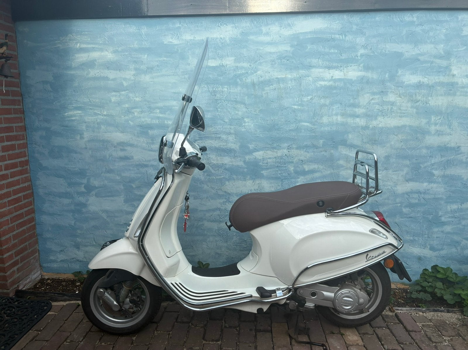 Vespa Primavera 2022, blauw kenteken, Ophalen, Overige modellen, Zo goed als nieuw, Benzine