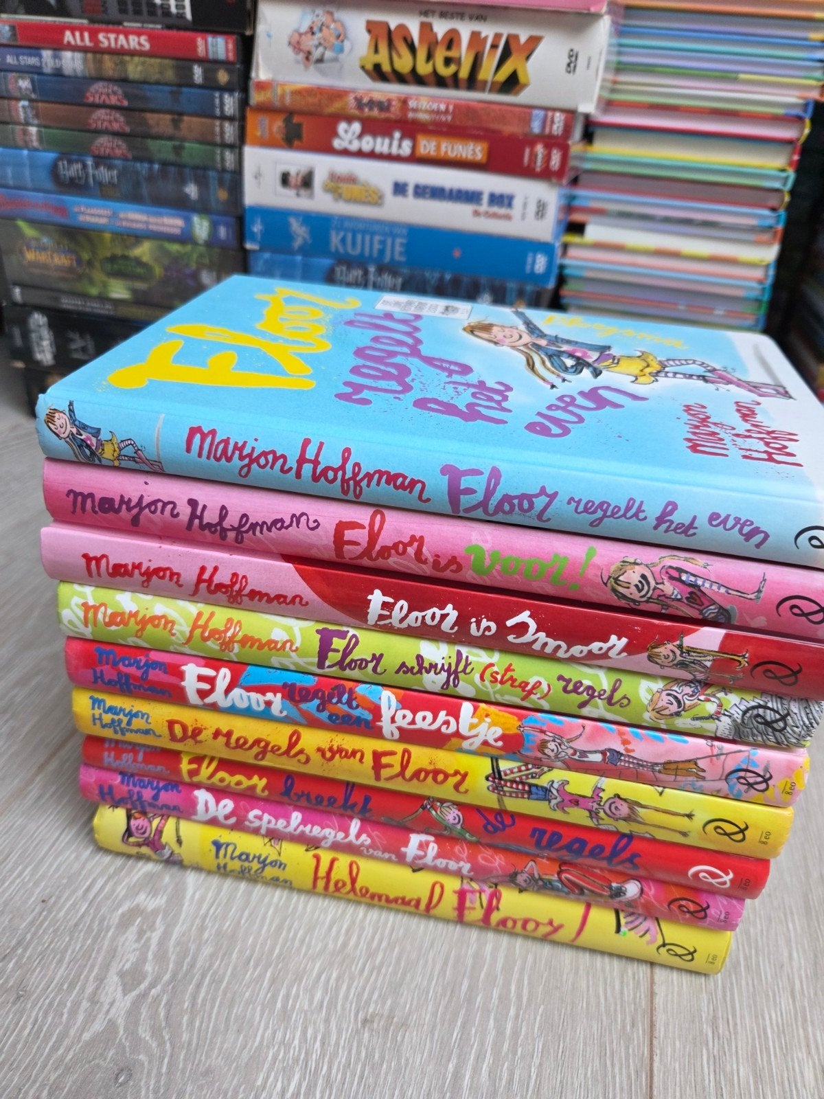De Regels van Floor / Marjon Hoffman - 9x boeken, Boeken, Ophalen of Verzenden, Zo goed als nieuw