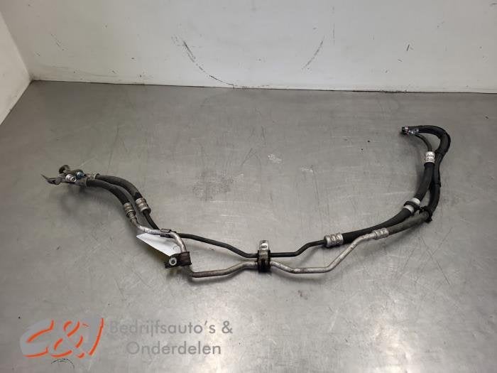 Stuurbekrachtiging Leiding van een Opel Vivaro, Gebruikt, -, -, Opel