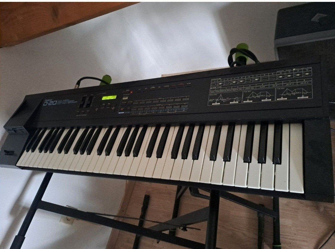Roland d-20, Muziek en Instrumenten, Synthesizers, Ophalen, Zo goed als nieuw, Overige aantallen, Roland