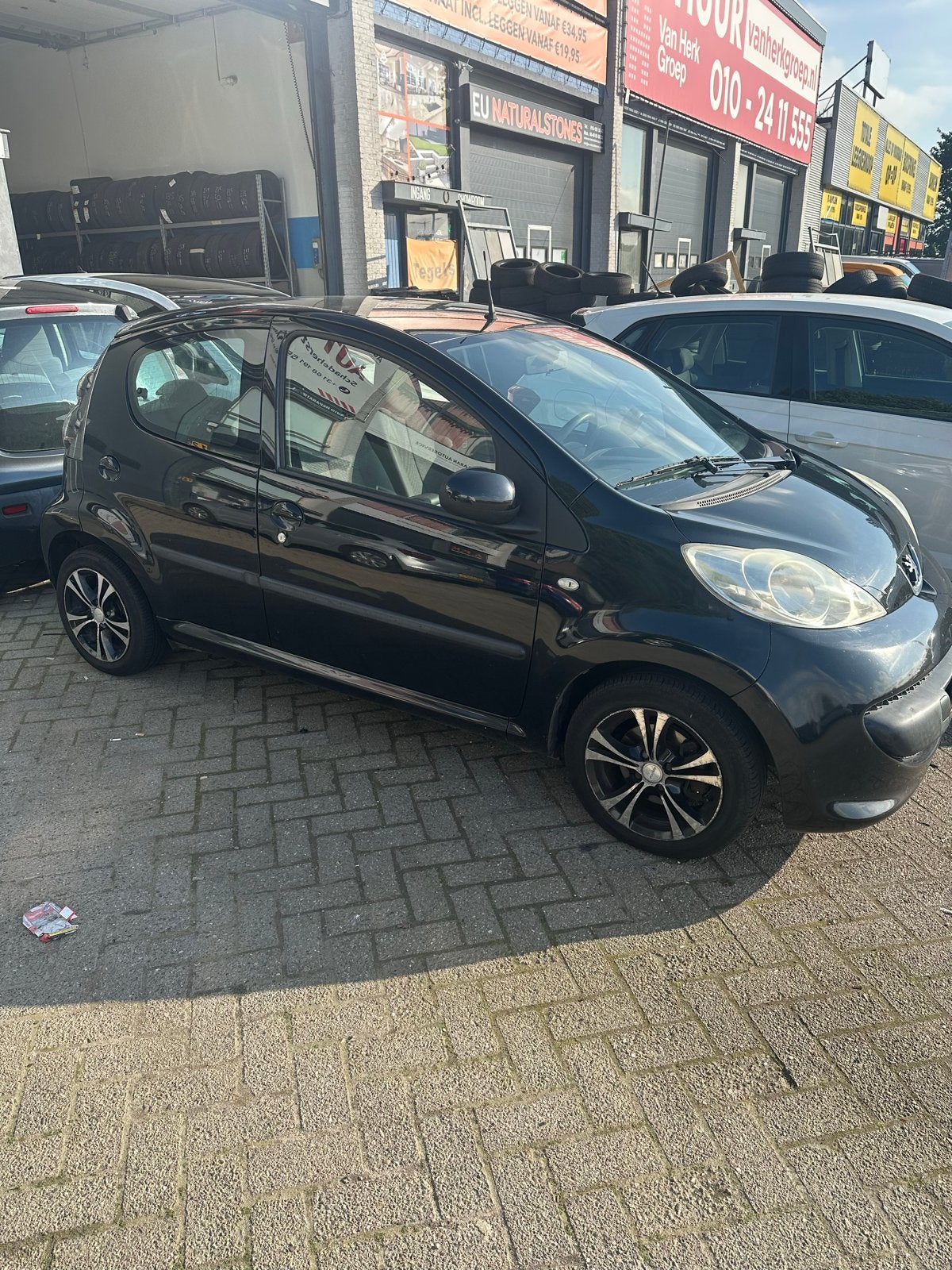Peugeot 107 1.0 12V 5DR 2007 Zwart, Auto's, Peugeot, Voorwielaandrijving, 4 stoelen, Origineel Nederlands, Bedrijf