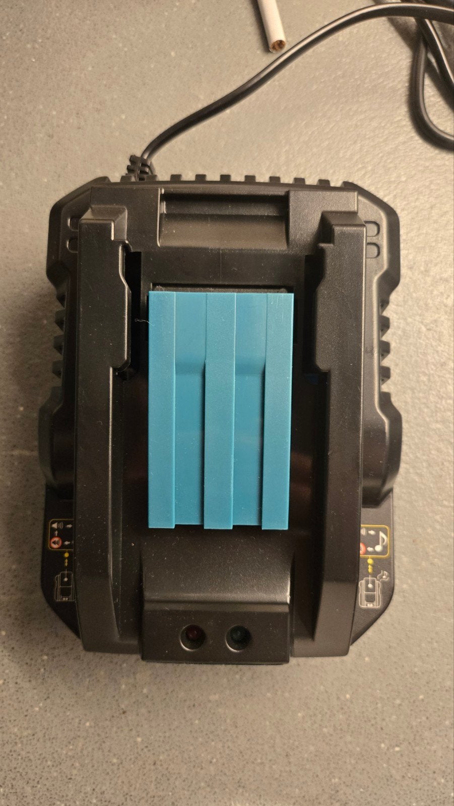 18 Volt Accu Lader - Gratis Af Te Halen, Ophalen, Gebruikt, Overige typen