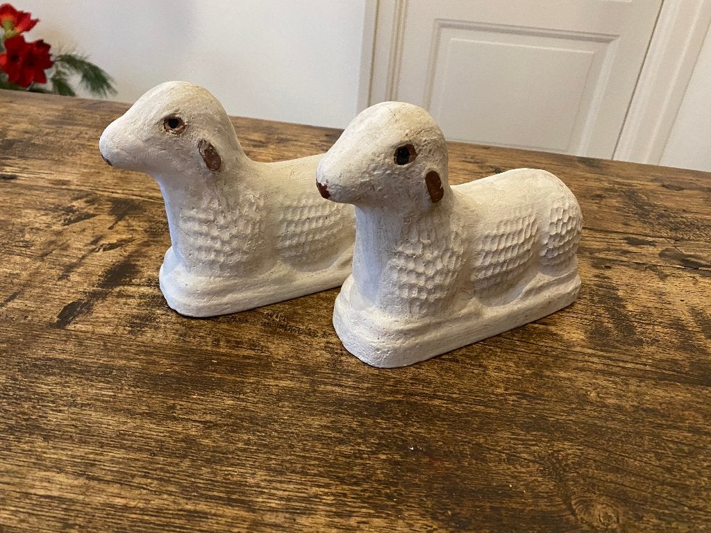Brocante liggende schaapjes - gips - pasen, Antiek en Kunst, Ophalen of Verzenden