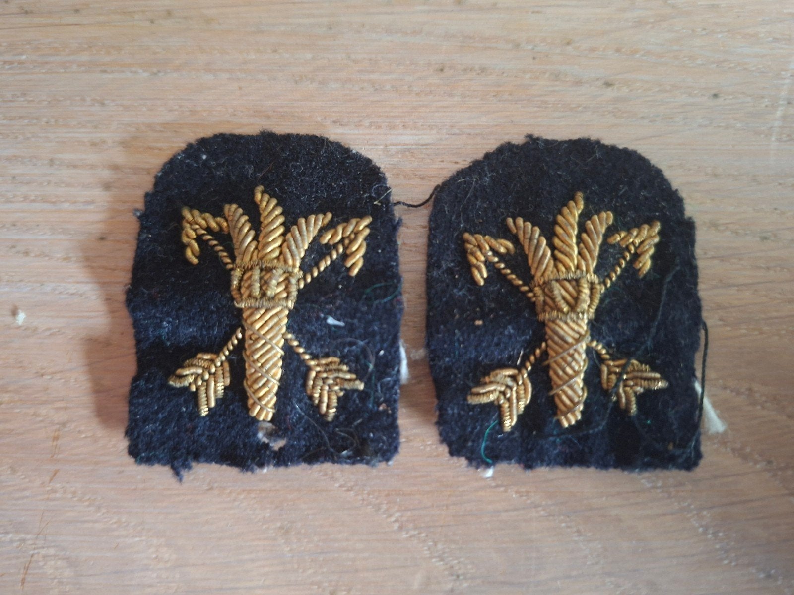 Oude emblemen TD Koninklijke Marine KM Gouddraad, Verzenden, Marine, Nederland, Embleem of Badge