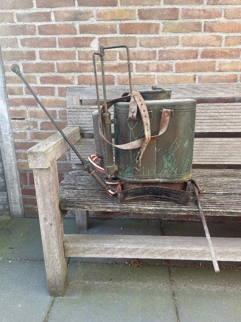 koperen rug spuit antiek met toebehoren, Ophalen, Koper