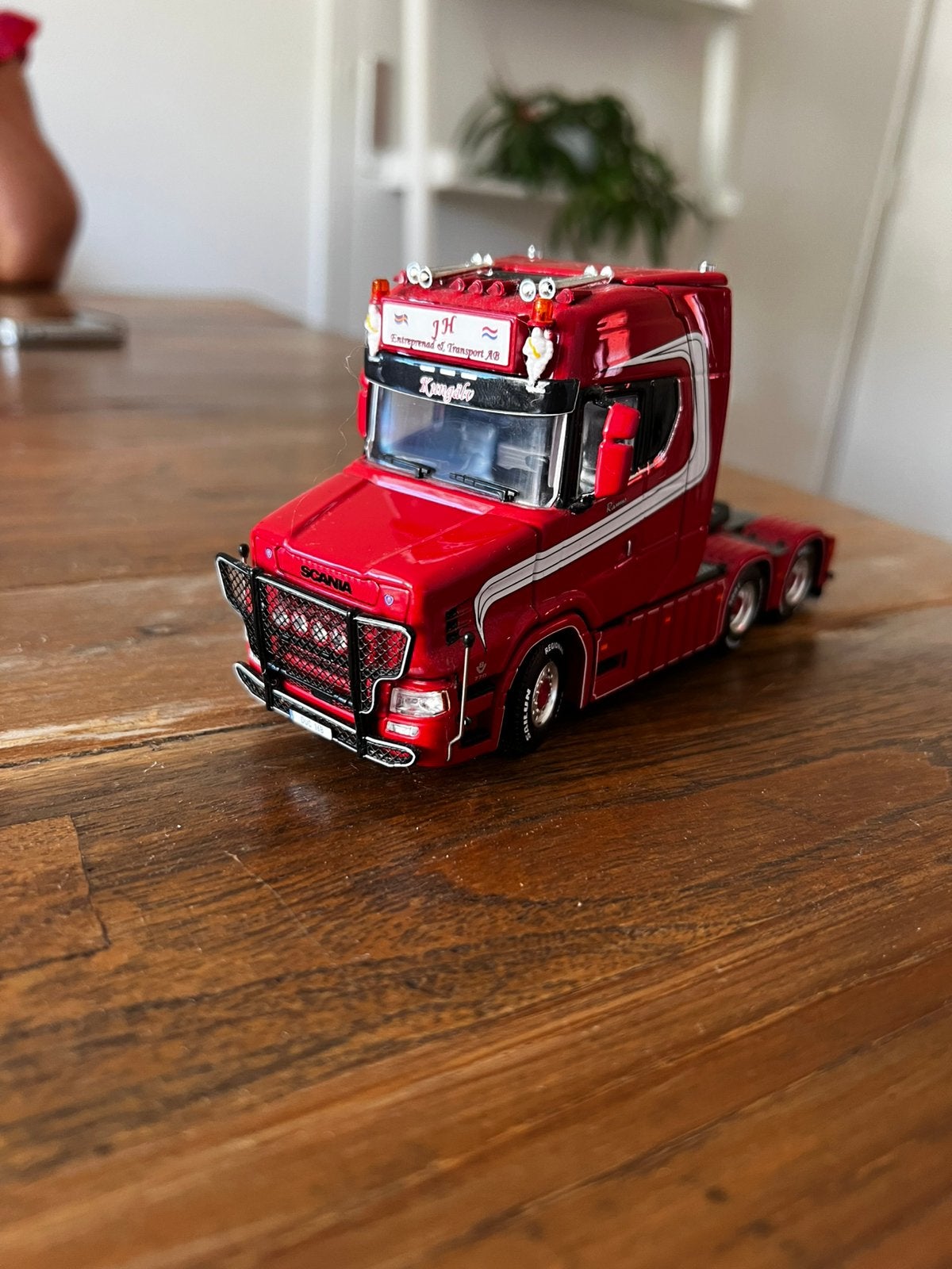 JH Entrepenad & Transport AB Vlastuin Scania Wsi, Ophalen, Nieuw, Bus of Vrachtwagen, Wsi