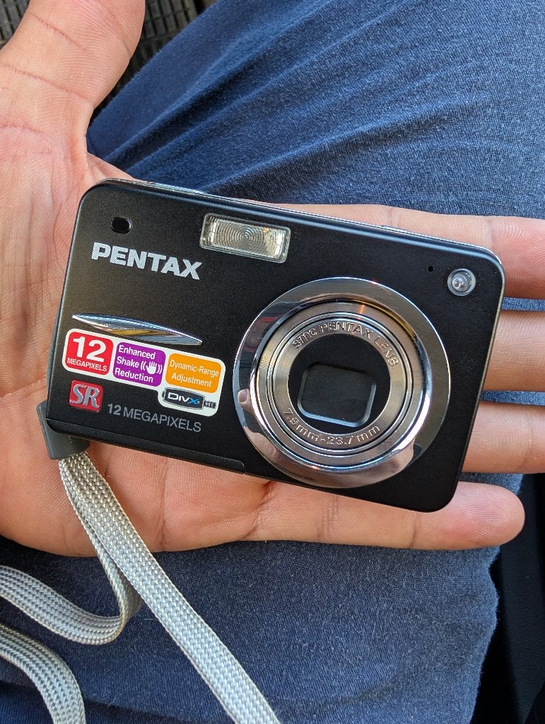 Pentax Optio A40 digital camera (12 MP, compact), Audio, Tv en Foto, 12 megapixels, Zo goed als nieuw, Compactcamera, 4 t/m 7 keer