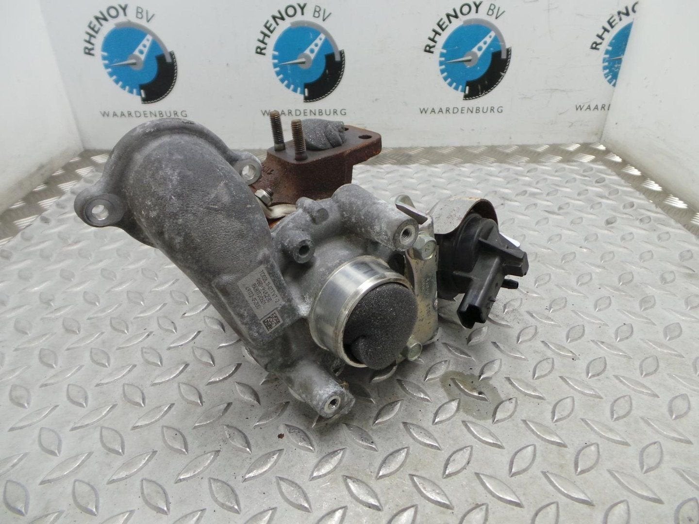 FORD FIESTA TITANIUM TURBO 2015, Ophalen of Verzenden, Gebruikt, Stiba lid