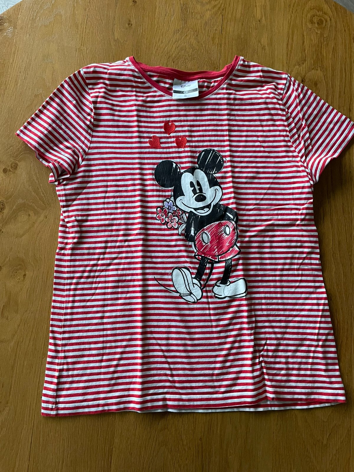 Te koop leuk Mickey mouse shirt maat S, Ophalen of Verzenden, Zo goed als nieuw, Korte mouw, Maat 36 (S)